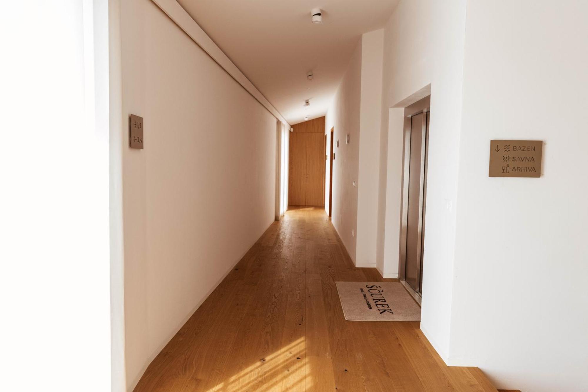 多布罗沃Posestvo Scurek Wine住宿加早餐旅馆 外观 照片